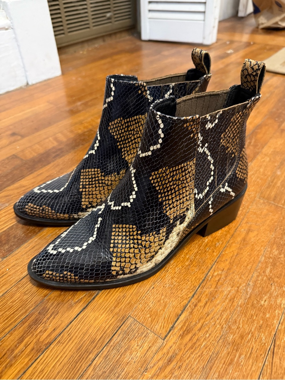 Crown Vintage Black & Brown Snakeskin Chelsea Ankle Boots